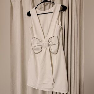 New York and Company Elegant White Dress with Bow Detail